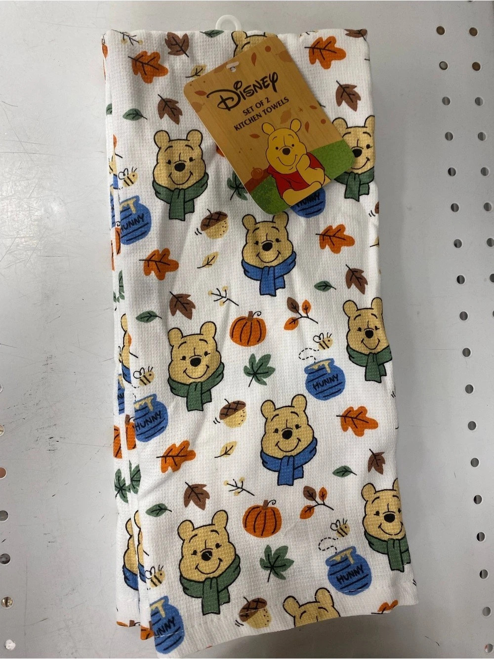BRAND NEW!! Disney Winnie the Pooh Set of 2 Kitchen Towels White & Yellow NWT